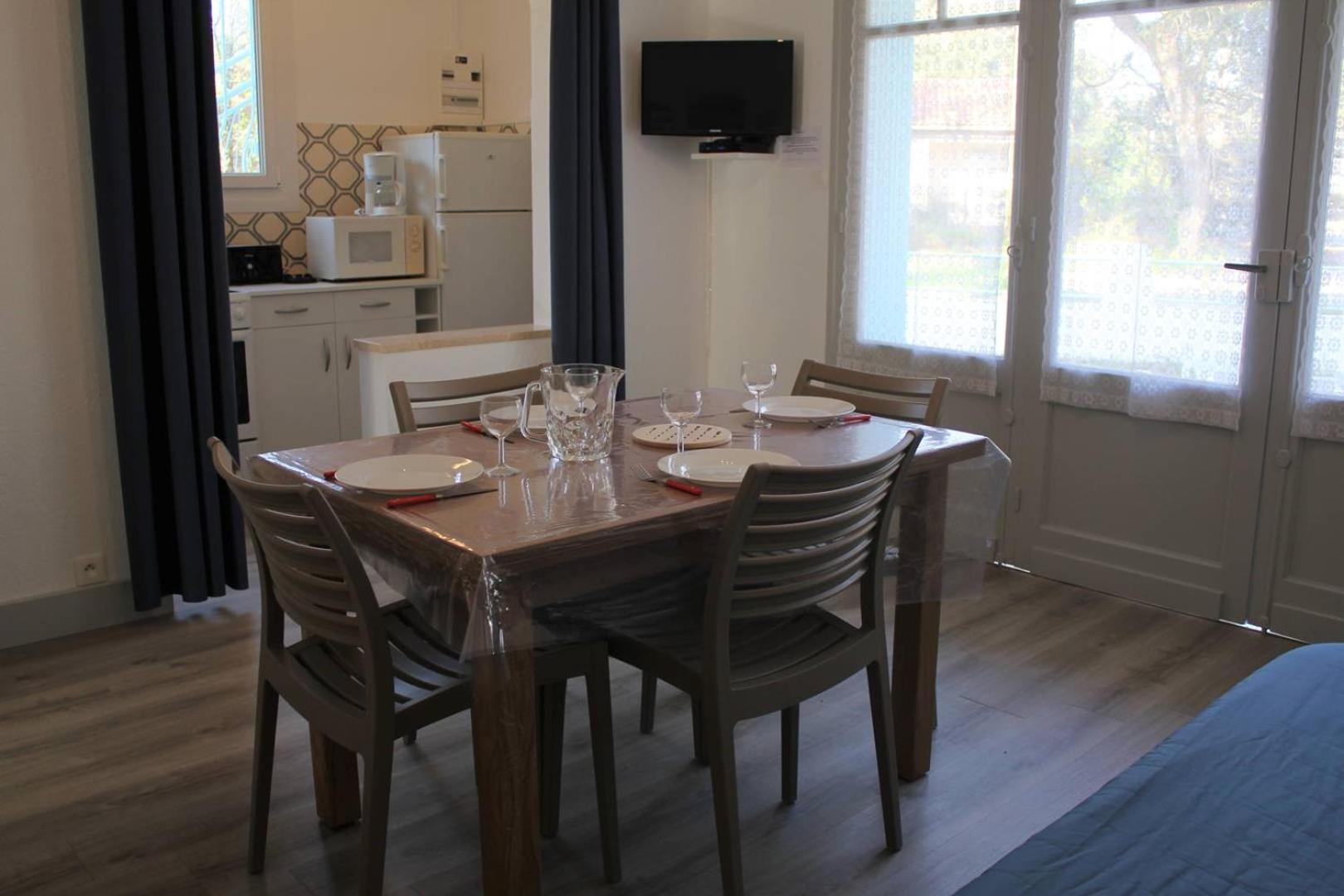 Ronce-Les-Bains - Appartement Rez-De-Chaussee Droit - 90M De La Plage Exterior photo
